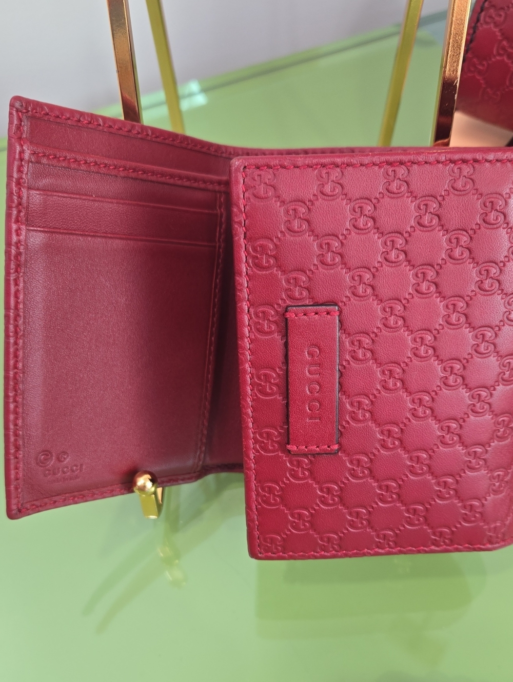 Gucci Guccisima Burgundy Red Mini Shoulder Bag with Tassel and Wallet - Picture 4 of 17